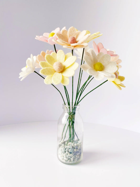 Dainty Daisies Posy Felt Flower Craft Kit