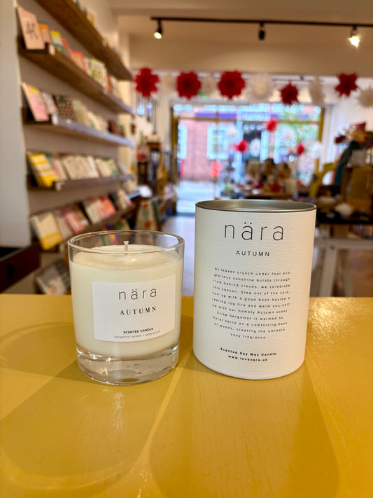 Soy Wax Seasonal Candles - nära