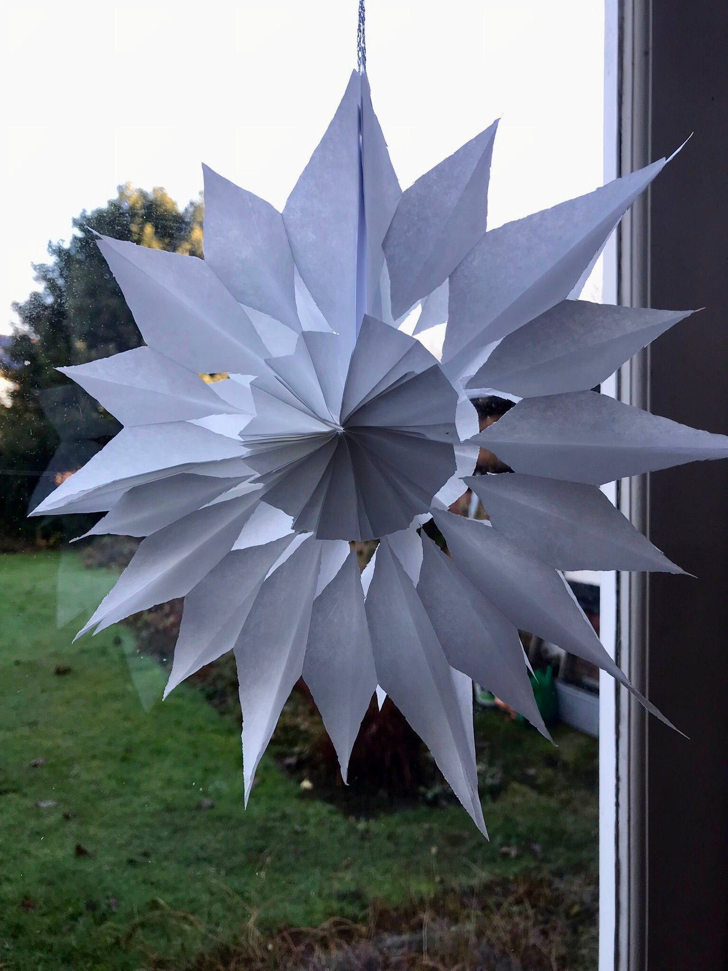 Christmas Decorations Workshop - 20th November 2025, 7pm