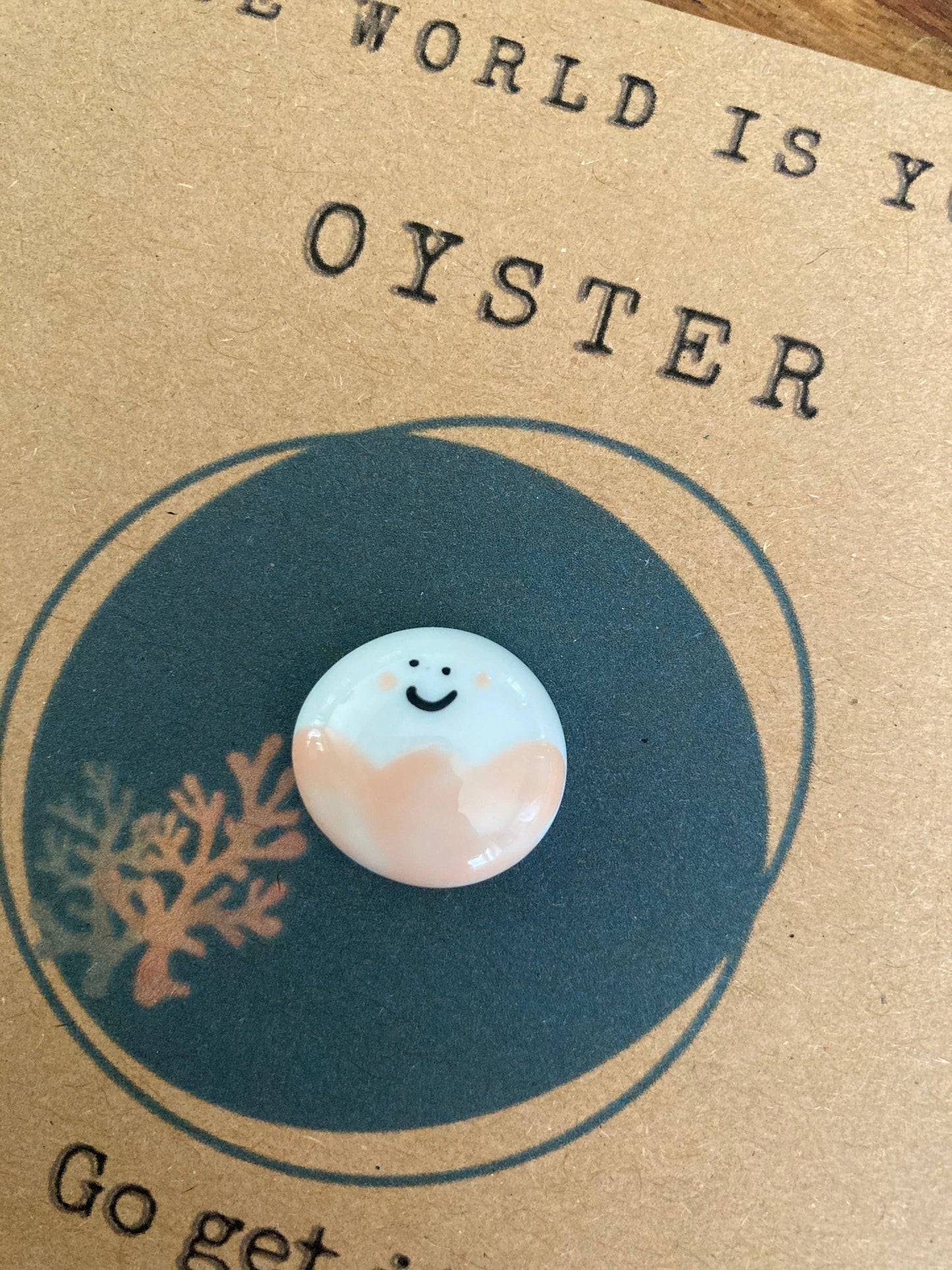 Oyster Pocket Pebble