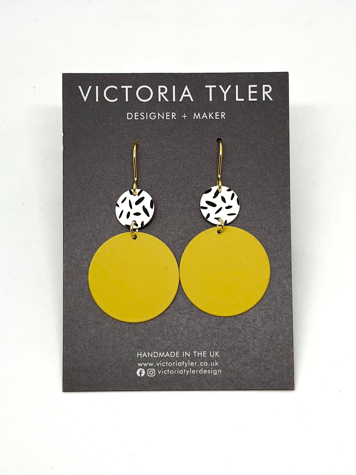 Nina - Colourful Circle Earrings with Small Confetti Disc