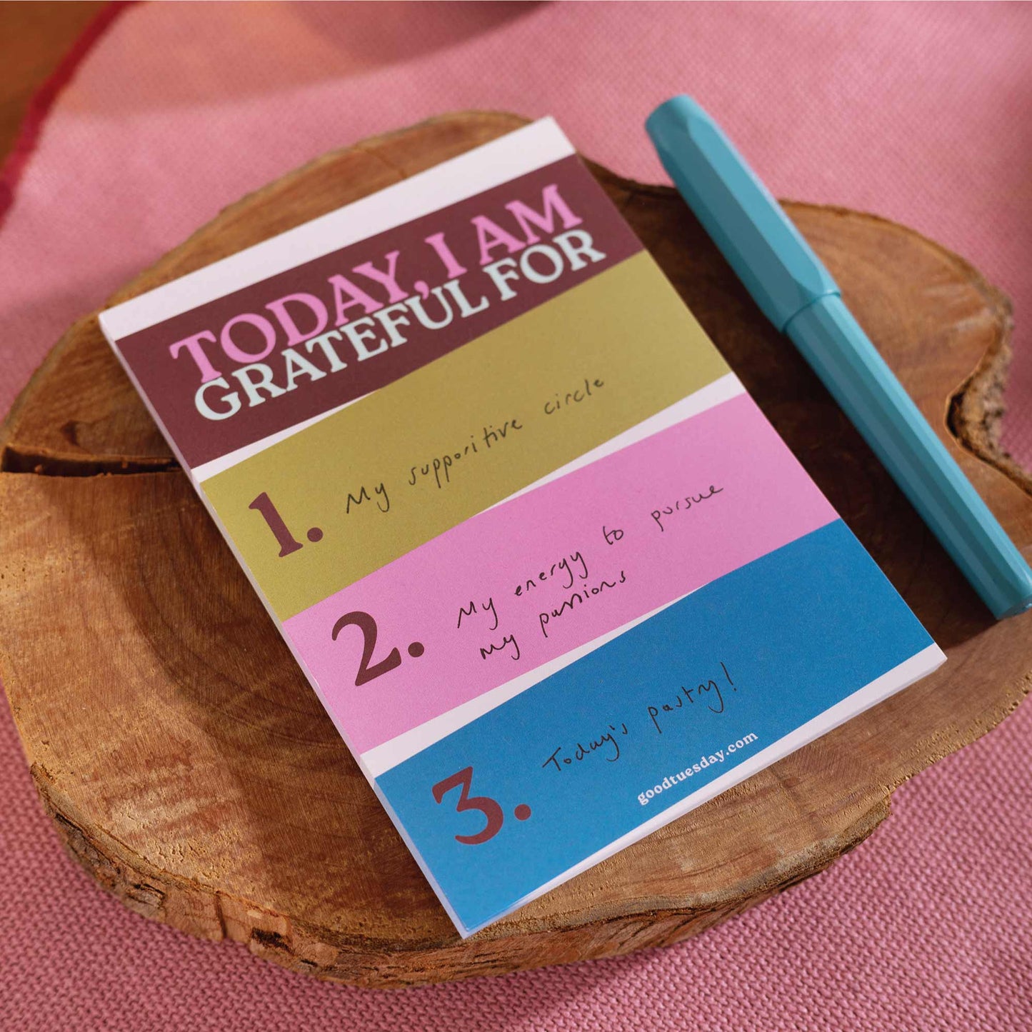Daily Gratitude Pad - Work Hard, Play Nice