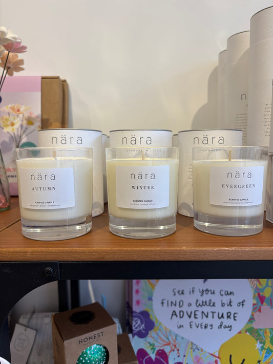 Soy Wax Seasonal Candles - nära