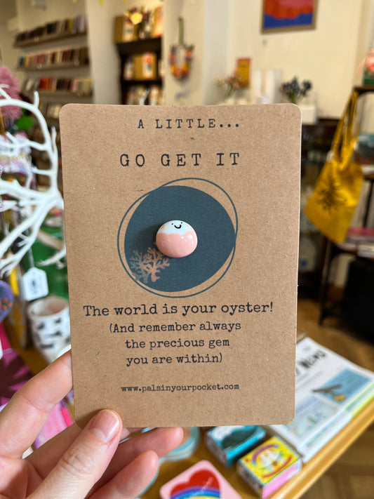 Oyster Pocket Pebble